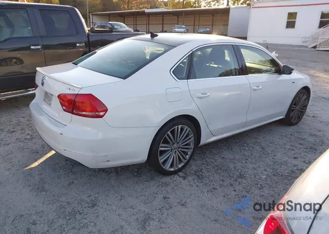 2014 Volkswagen Passat 1.8T Sport from USA, damaged, VIN 1VWBS7A33EC114016